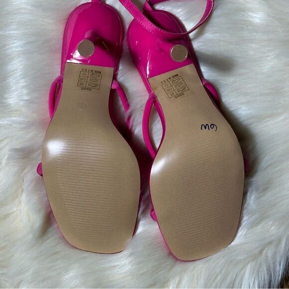 Pink Elegant Heels with Strappy Design - Picture 5 of 7